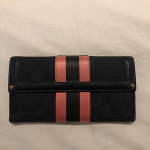 Gucci wallet